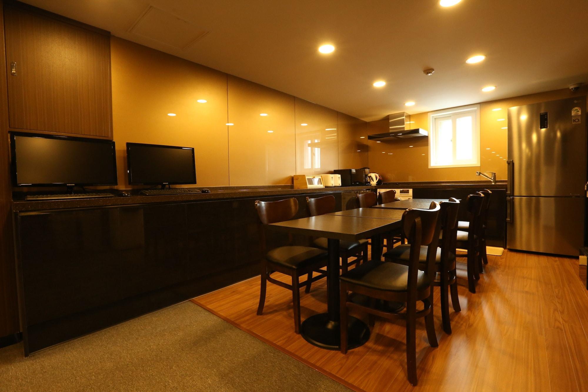 Tripstay Myeongdong Seul Zewnętrze zdjęcie